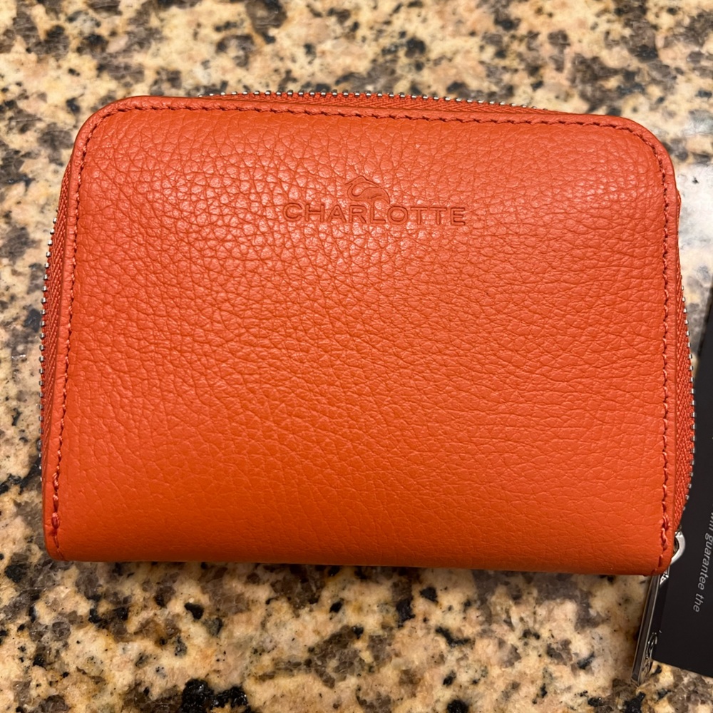 Pelletteria Charlotte Italian Leather Zip Wallet